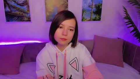 Lina online show from January 20, 2025, 2:01 am