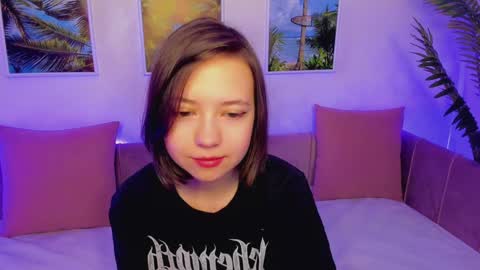 Lina online show from January 21, 2025, 2:11 am