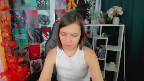 Lina online show from January 24, 2025, 4:59 am