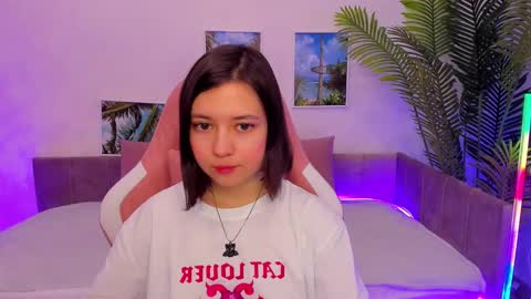 Lina online show from February 19, 2025, 1:51 am