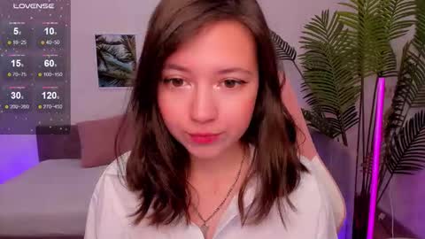 Lina online show from September 9, 2025, 2:11 am