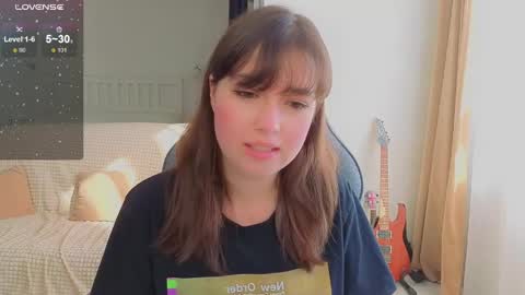 Lina online show from April 28, 2026, 10:42 am