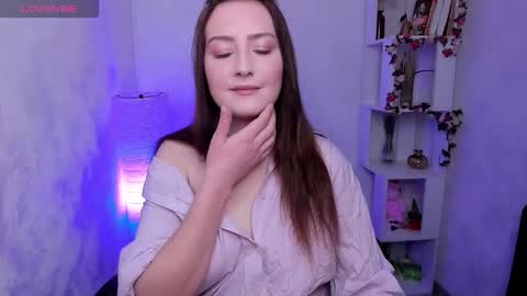 Lina online show from October 19, 2025, 2:01 am