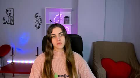 lina_fox12 online show from December 5, 2025, 1:20 pm