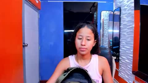 lina_kl online show from October 17, 2025, 2:48 am