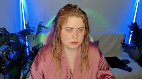 lina_linx online show from January 26, 2025, 6:16 pm