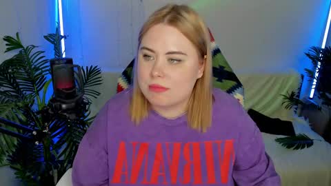 lina_linx online show from February 14, 2025, 10:25 pm