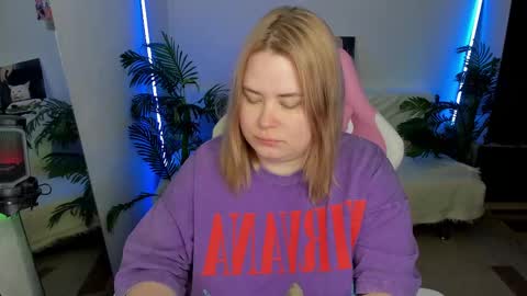 lina_linx online show from February 17, 2025, 12:54 am