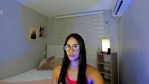 LINA  online show from May 11, 2026, 9:56 pm