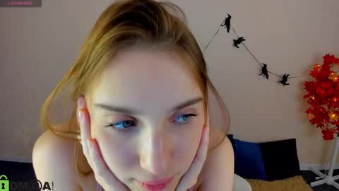 LINA online show from November 5, 2025, 12:43 am