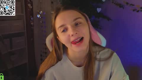 Snapshot of lina_reeds chatting on February 18, 2026, 1:12 am LINA online show from February 18, 2026, 1:12 am