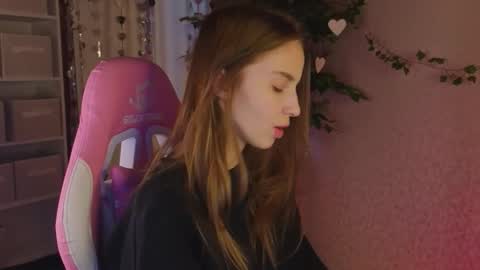 Snapshot of lina_reeds chatting on March 4, 2026, 1:11 am LINA online show from March 4, 2026, 1:11 am