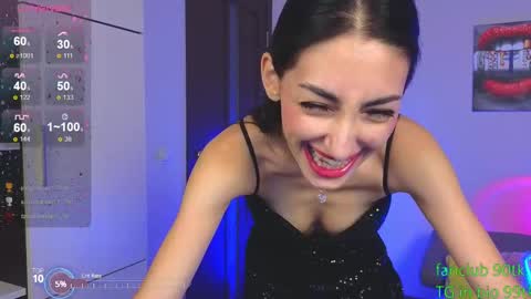 Lina Robbins  online show from March 9, 2025, 3:11 am