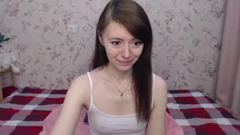 Lina Rouge online show from February 5, 2025, 10:08 am