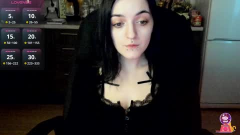 Lina 3  1715622743 online show from January 22, 2025, 7:46 am