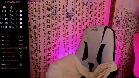 Lina online show from March 16, 2026, 2:39 am