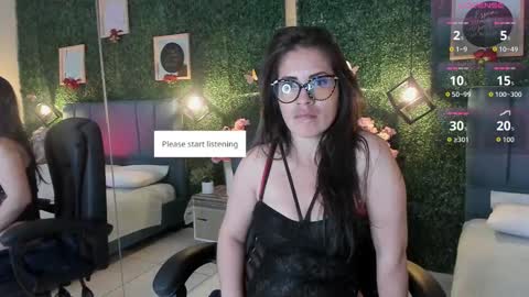 Snapshot of linagh chatting on September 27, 2025, 11:26 am Lina  online show from September 27, 2025, 11:26 am