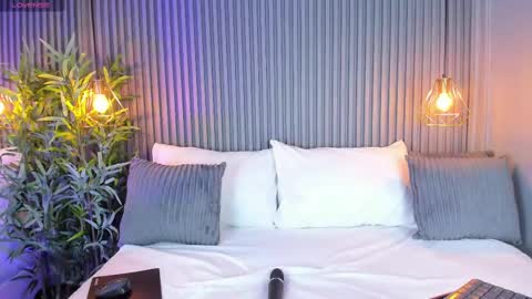 LinaGlam online show from March 10, 2025, 10:55 pm