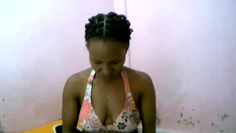 linah1123 online show from March 16, 2026, 7:12 am