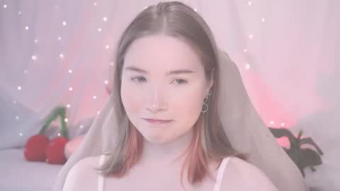 Lina online show from October 16, 2025, 4:35 am