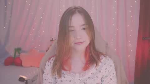 Lina online show from January 7, 2026, 4:26 am