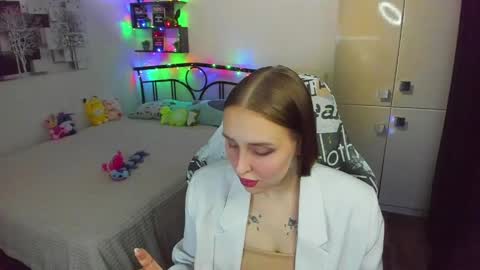 Lina online show from April 25, 2026, 10:07 pm