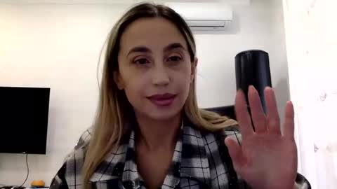 linavora online show from February 6, 2026, 11:35 am