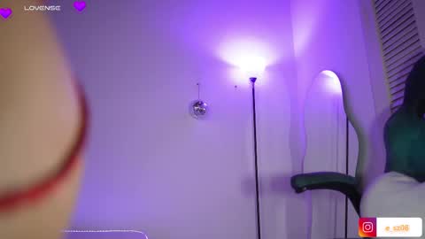 Lincy Rios  online show from February 26, 2026, 5:12 pm