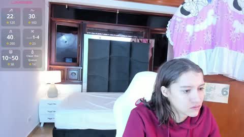  Linda  online show from December 7, 2024, 11:29 am
