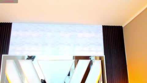 Snapshot of linda4petite chatting on September 27, 2025, 6:13 pm Linda online show from September 27, 2025, 6:13 pm