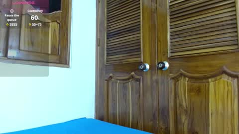 Snapshot of linda69_ chatting on March 12, 2025, 7:49 pm linda online show from March 12, 2025, 7:49 pm