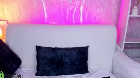 Snapshot of linda__bryant chatting on February 18, 2026, 1:01 am Linda GMT2 Mon Tu Fri Sa Su 0300am-1000 am online show from February 18, 2026, 1:01 am