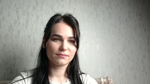 Linda online show from February 16, 2025, 7:49 pm