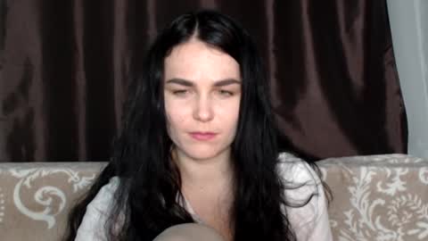 Linda online show from March 4, 2025, 7:43 pm