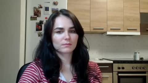 Linda online show from October 14, 2025, 7:03 pm