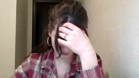 Linda online show from December 21, 2025, 8:16 pm