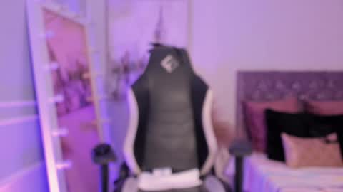linda_caroline online show from December 28, 2024, 11:48 pm