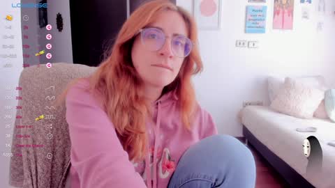 Giggles  online show from January 22, 2025, 4:55 pm