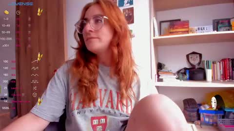 Giggles  online show from February 20, 2025, 1:40 pm