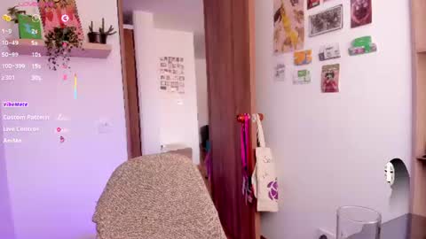 Snapshot of linda_giggle chatting on June 22, 2026, 8:39 pm Giggles online show from June 22, 2026, 8:39 pm