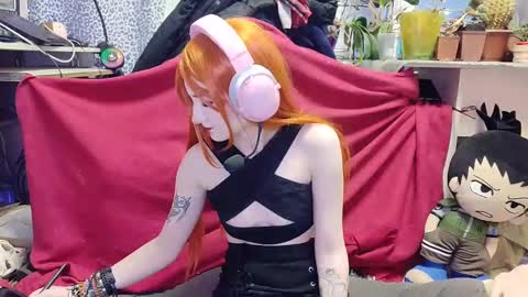 linda_harrisons online show from February 13, 2025, 4:43 am