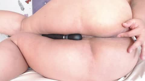 Snapshot of linda_jay_ chatting on March 30, 2026, 2:12 am Linda online show from March 30, 2026, 2:12 am