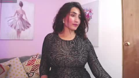 Maria Paula online show from March 6, 2025, 3:13 pm