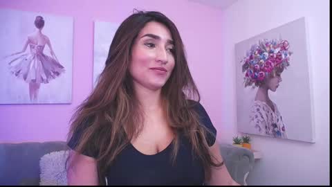 Maria Paula online show from October 3, 2025, 12:13 pm