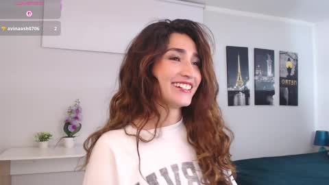 Maria Paula online show from April 26, 2026, 1:31 pm
