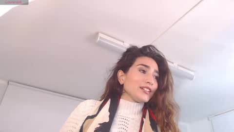 Maria Paula online show from April 28, 2026, 12:21 pm