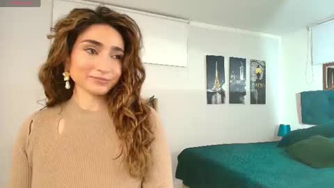 Snapshot of linda_morgan1 chatting on July 11, 2026, 10:18 am Maria Paula online show from July 11, 2026, 10:18 am
