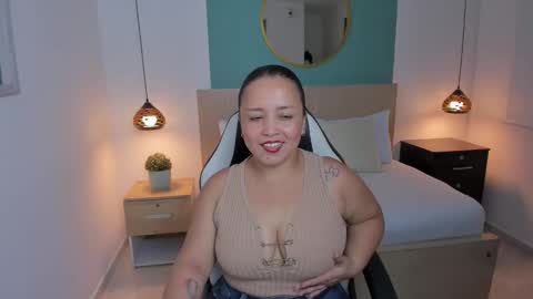 L I N D A online show from January 2, 2025, 7:07 pm