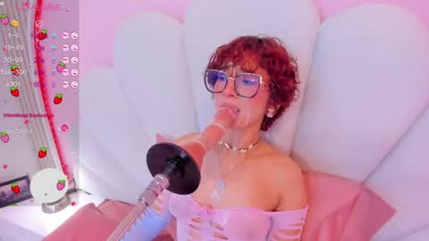Snapshot of linda_sofi__ chatting on March 2, 2025, 6:27 am linda_sofi__ online show from March 2, 2025, 6:27 am