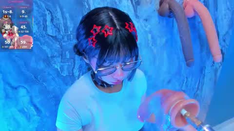 linda_sofi__ online show from December 5, 2025, 7:43 pm